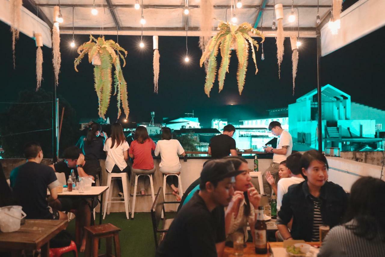 Sook Cafe And Youth Hostel เชียงราย ภายนอก รูปภาพ