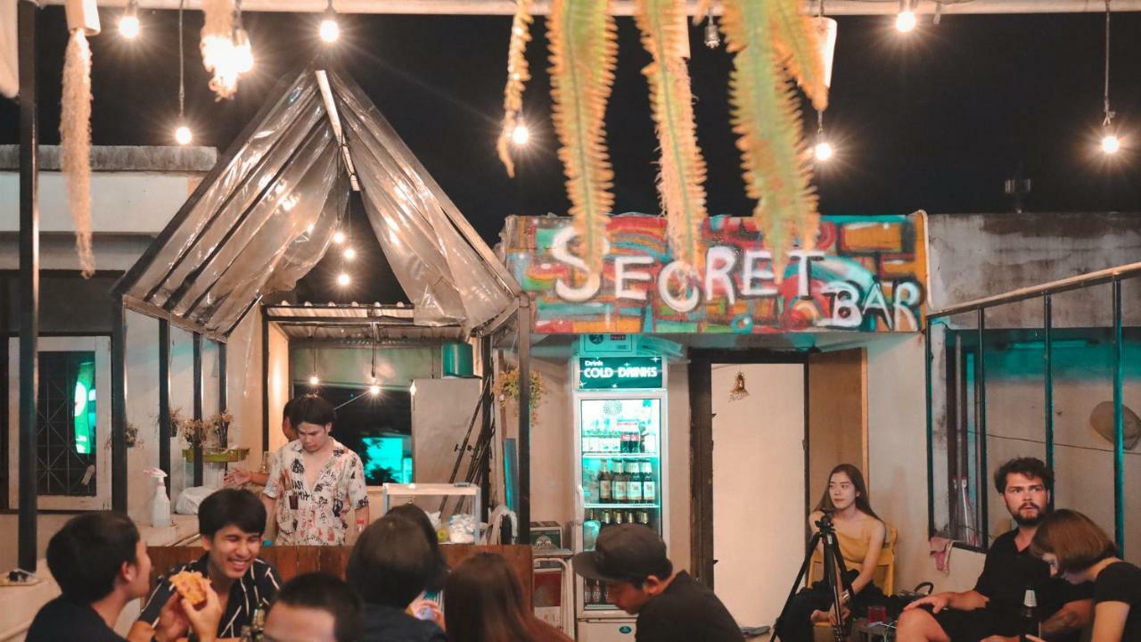 Sook Cafe And Youth Hostel เชียงราย ภายนอก รูปภาพ